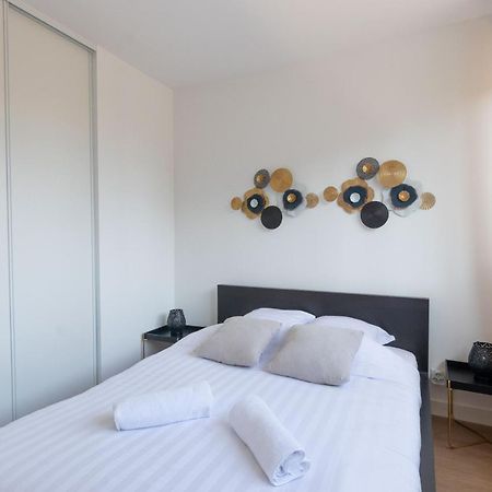 Cabana & Le Grand Appartement Lumineux Macon Bagian luar foto