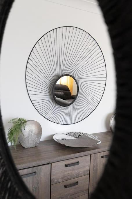 Cabana & Le Grand Appartement Lumineux Macon Bagian luar foto