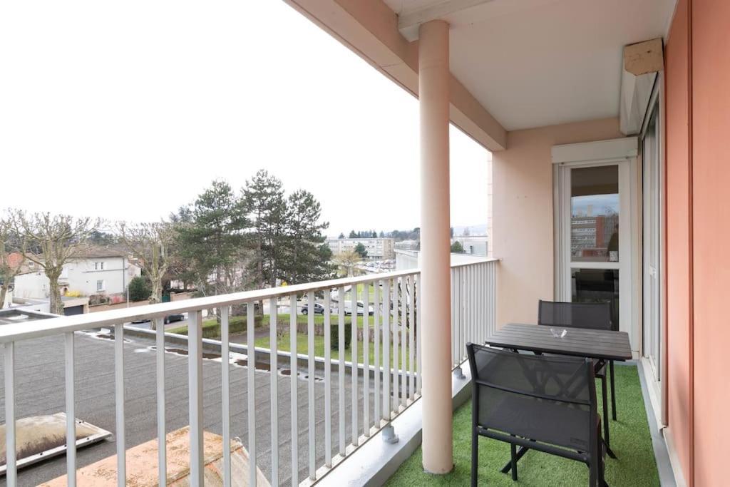 Cabana & Le Grand Appartement Lumineux Macon Bagian luar foto